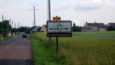 Entrée dans le hameau du Colombier